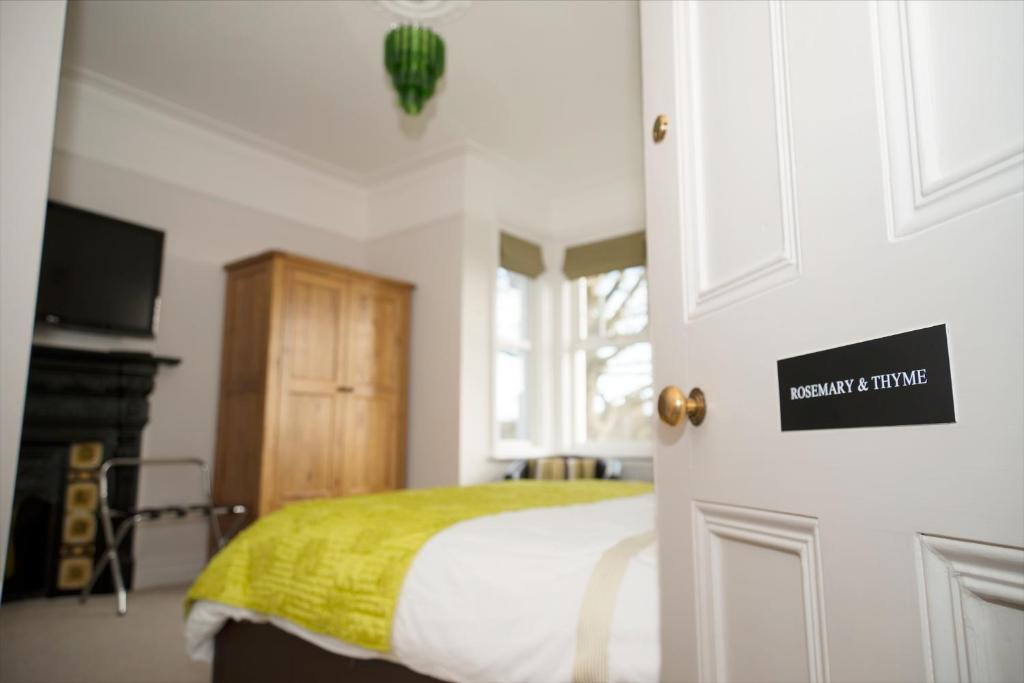 Number 97 Otel Hastings Oda fotoğraf